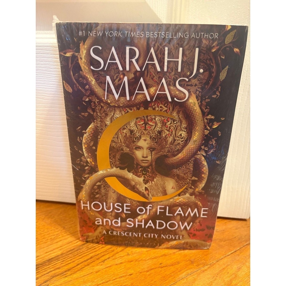 Sarah J Maas House of Flame and Shadow Crescent City 3 New Sealed